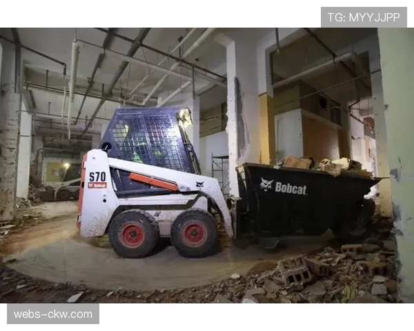 康涅狄格阳光内外线全面压制，山猫三分命中率仅18.2%成失利主因