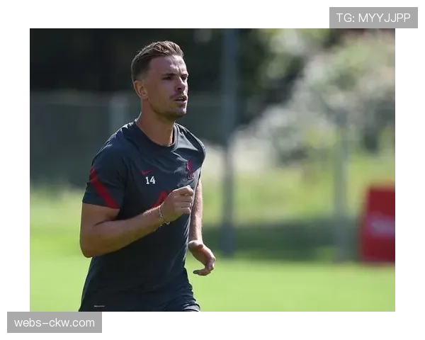 英超球迷组织发起抗议活动，反对密集赛程对球员健康的影响